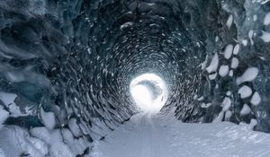 Preview wallpaper tunnel, ice, snow, light, nature