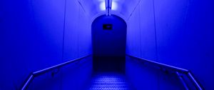 Preview wallpaper tunnel, light, blue, neon
