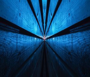 Preview wallpaper tunnel, light, reflection, abstraction, blue