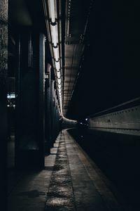 Preview wallpaper tunnel, metro, man, silhouette, dark