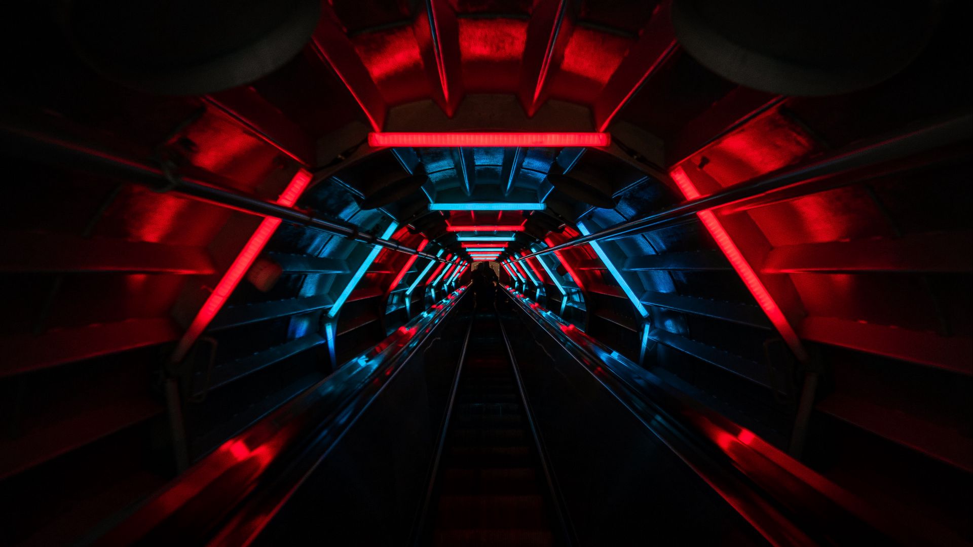 Download Wallpaper 1920x1080 Tunnel Neon Glow Stairs Full Hd Hdtv 