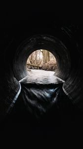 Preview wallpaper tunnel, pipe, water