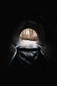 Preview wallpaper tunnel, pipe, water