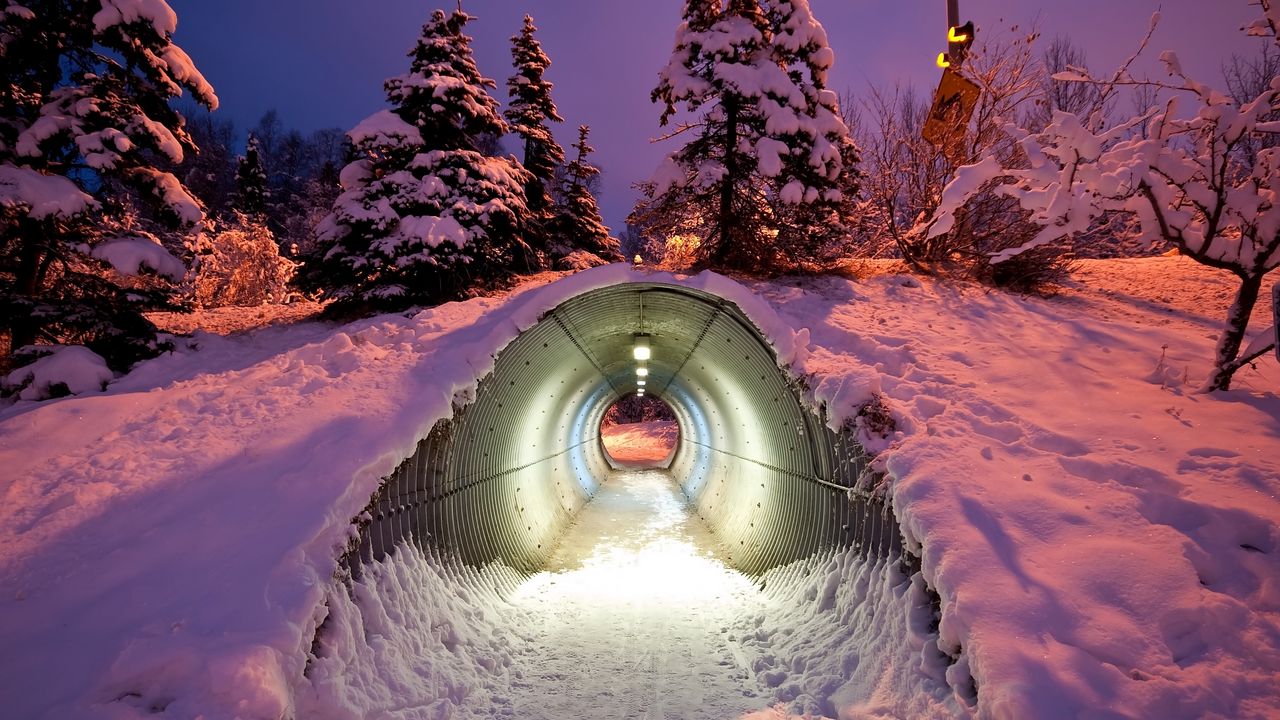 Wallpaper tunnel, pipe, winter, snow, light
