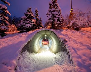 Preview wallpaper tunnel, pipe, winter, snow, light