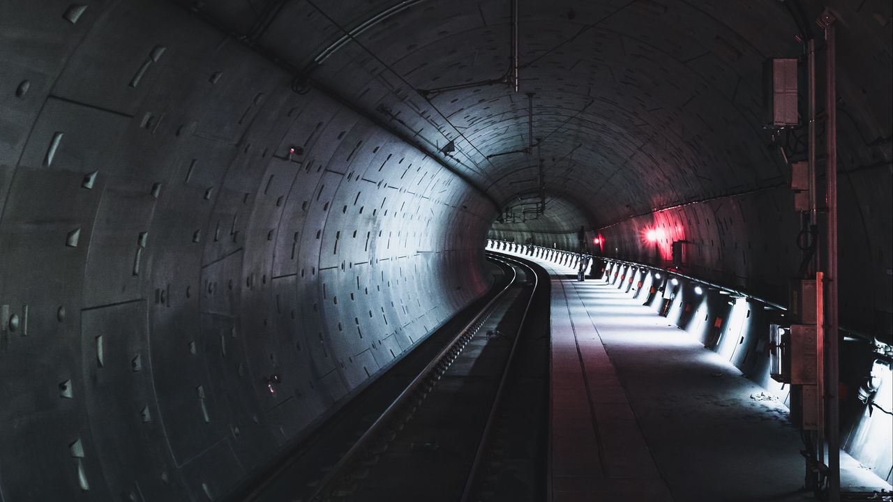 Wallpaper tunnel, rails, subway, dark