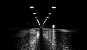 Preview wallpaper tunnel, road, light, black and white, black