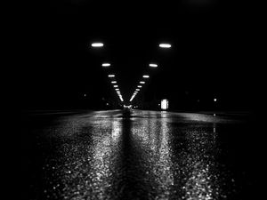 Preview wallpaper tunnel, road, light, black and white, black