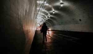 Preview wallpaper tunnel, silhouette, dark, backlight, light