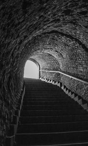 Preview wallpaper tunnel, stairs, bw, steps