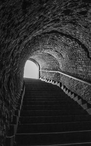 Preview wallpaper tunnel, stairs, bw, steps