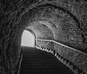 Preview wallpaper tunnel, stairs, bw, steps