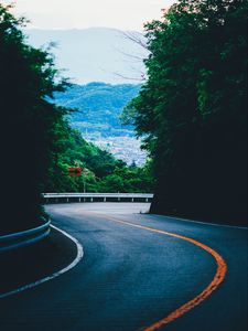 Preview wallpaper turn, road, mountains, trees, marking
