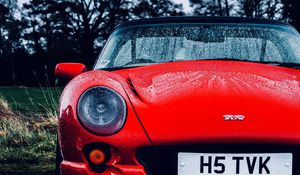 Preview wallpaper tvr, car, sportscar, red, wet, front view