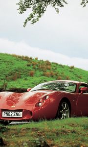 Preview wallpaper tvr t440, red, side view, grass