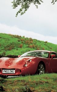 Preview wallpaper tvr t440, red, side view, grass