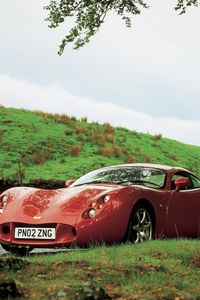 Preview wallpaper tvr t440, red, side view, grass