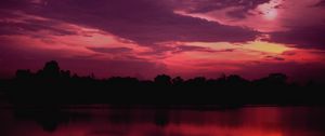 Preview wallpaper twilight, lake, trees, sunset, sky, purple, dark