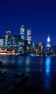 Preview wallpaper twin towers, new york, world trade center, skyscrapers, river, bridge, night, city, manhattan