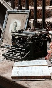 Preview wallpaper typewriter, background, dust
