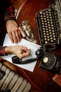 Preview wallpaper typewriter, hands, vintage, aesthetics
