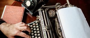 Preview wallpaper typewriter, keys, hands, retro