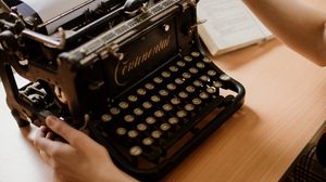 Preview wallpaper typewriter, keys, hands, aesthetics