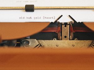 Preview wallpaper typewriter, text, retro, vintage