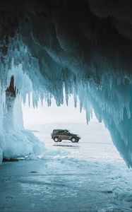 Preview wallpaper uaz patriot, uaz, car, brown, cave, ice, winter