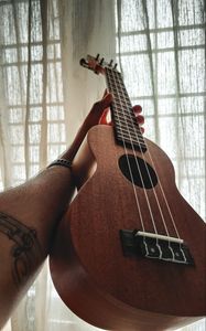 Preview wallpaper ukulele, guitar, strings, music, hand, window