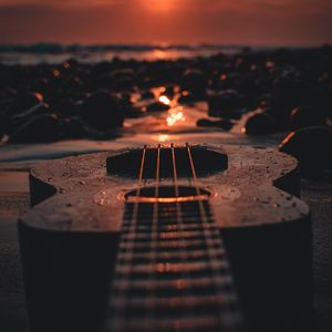 Preview wallpaper ukulele, guitar, sunset, beach, dusk