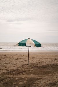 Preview wallpaper umbrella, beach, sea, sand