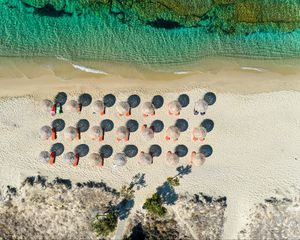 Preview wallpaper umbrellas, beach, aerial view, sea