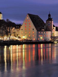 Preview wallpaper universitat regensburg, germany, evening, building, street