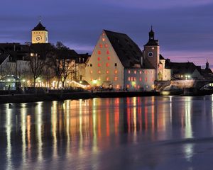 Preview wallpaper universitat regensburg, germany, evening, building, street