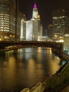 Preview wallpaper usa, illinois, chicago, city, street, night, river, bridge