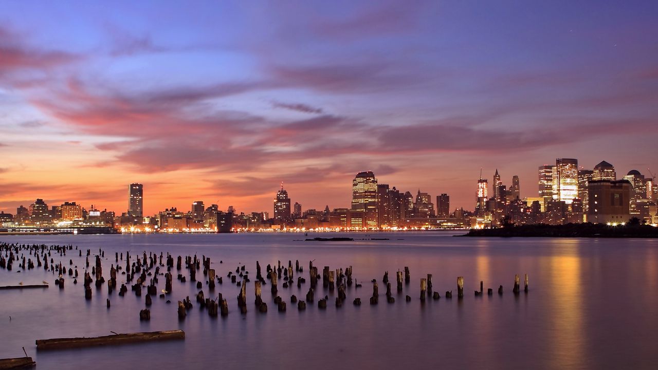 Wallpaper usa, jersey city, new jersey, evening, orange, sunset, purple, sky, skyscrapers, lights, river, hudson, wooden, poles