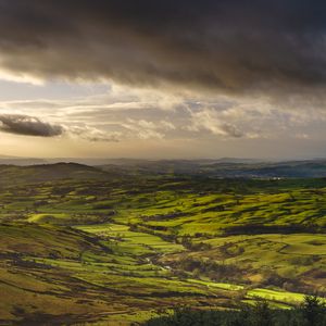 Preview wallpaper valley, clouds, relief, landscape, green