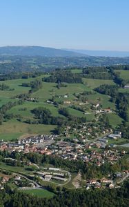 Preview wallpaper valley, houses, trees, nature, aerial view