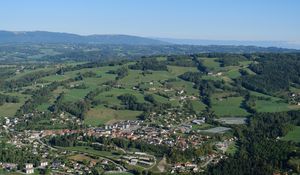 Preview wallpaper valley, houses, trees, nature, aerial view