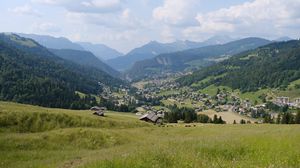 Preview wallpaper valley, slope, nature, houses, mountains