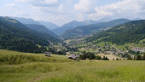 Preview wallpaper valley, slope, nature, houses, mountains