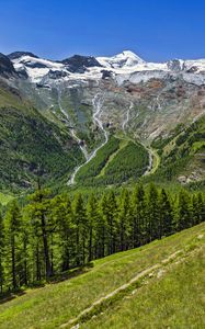 Preview wallpaper valley, trees, mountains, slope, landscape