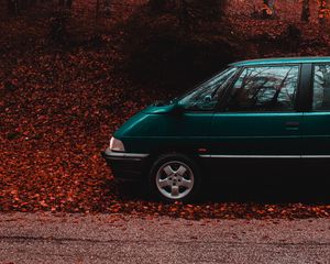 Preview wallpaper van, car, forest, autumn