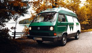 Preview wallpaper van, car, green, nature
