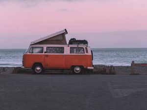 Preview wallpaper van, car, red, old, motorhome