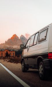 Preview wallpaper van, car, road, curb, travel