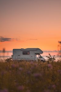 Preview wallpaper van, car, side view, sunset, horizon