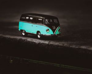 Preview wallpaper van, toy, reflection, water
