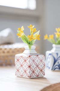 Preview wallpaper vase, flowers, decor, aesthetics